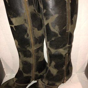 Donald J Pliner Devi 2 Knee-high Boot Sz 8 Olive